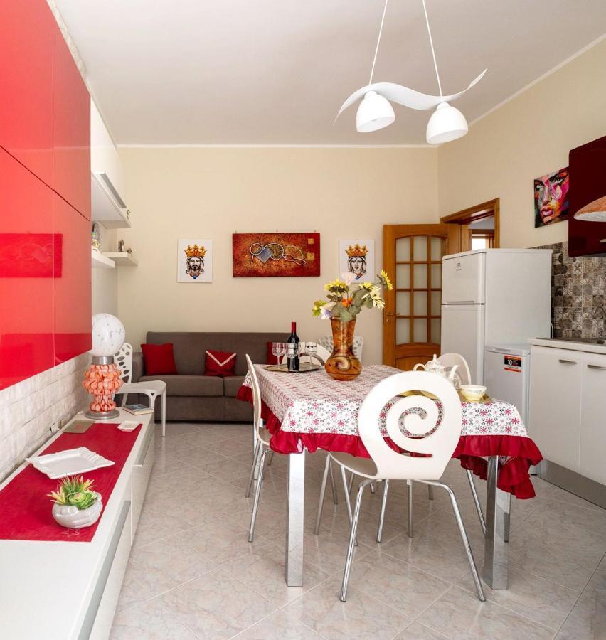 A Casa Tua Affitti Brevi Panzió Noto Kültér fotó