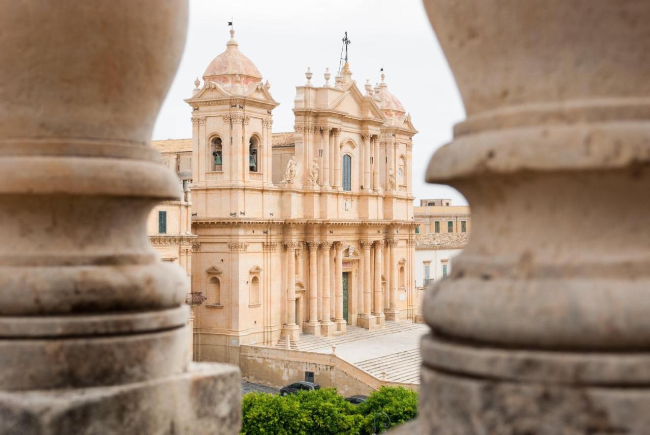 A Casa Tua Affitti Brevi Panzió Noto Kültér fotó